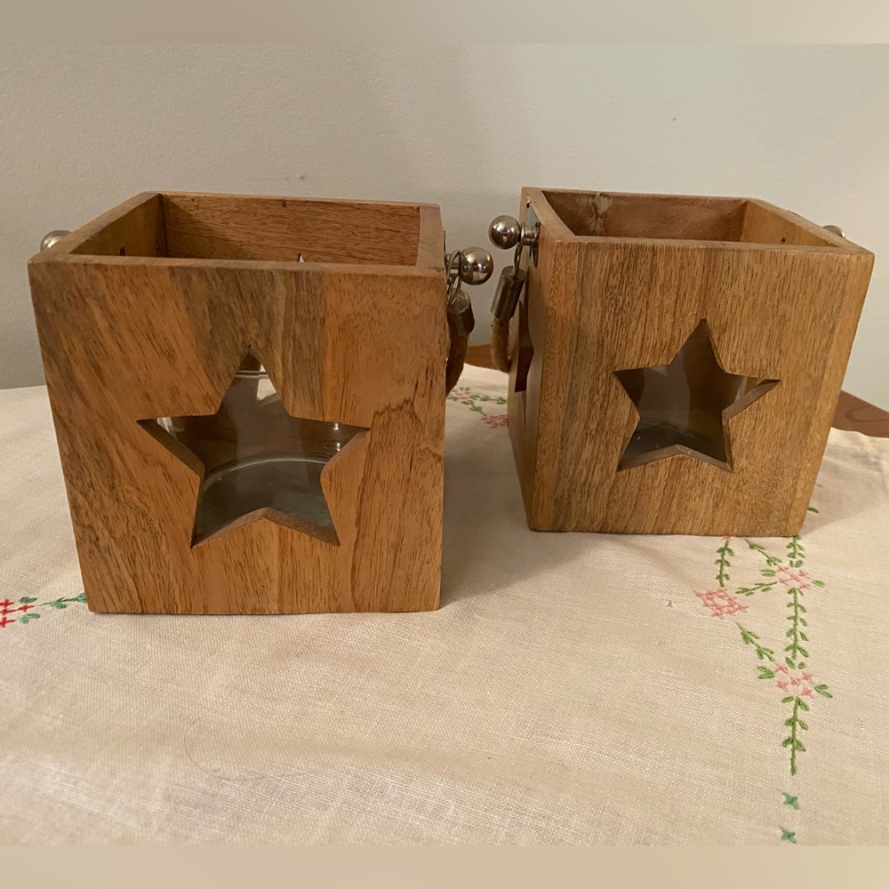 Indoor/outdoor Ambiance lighting - 2 solid wood candle holder/lantern